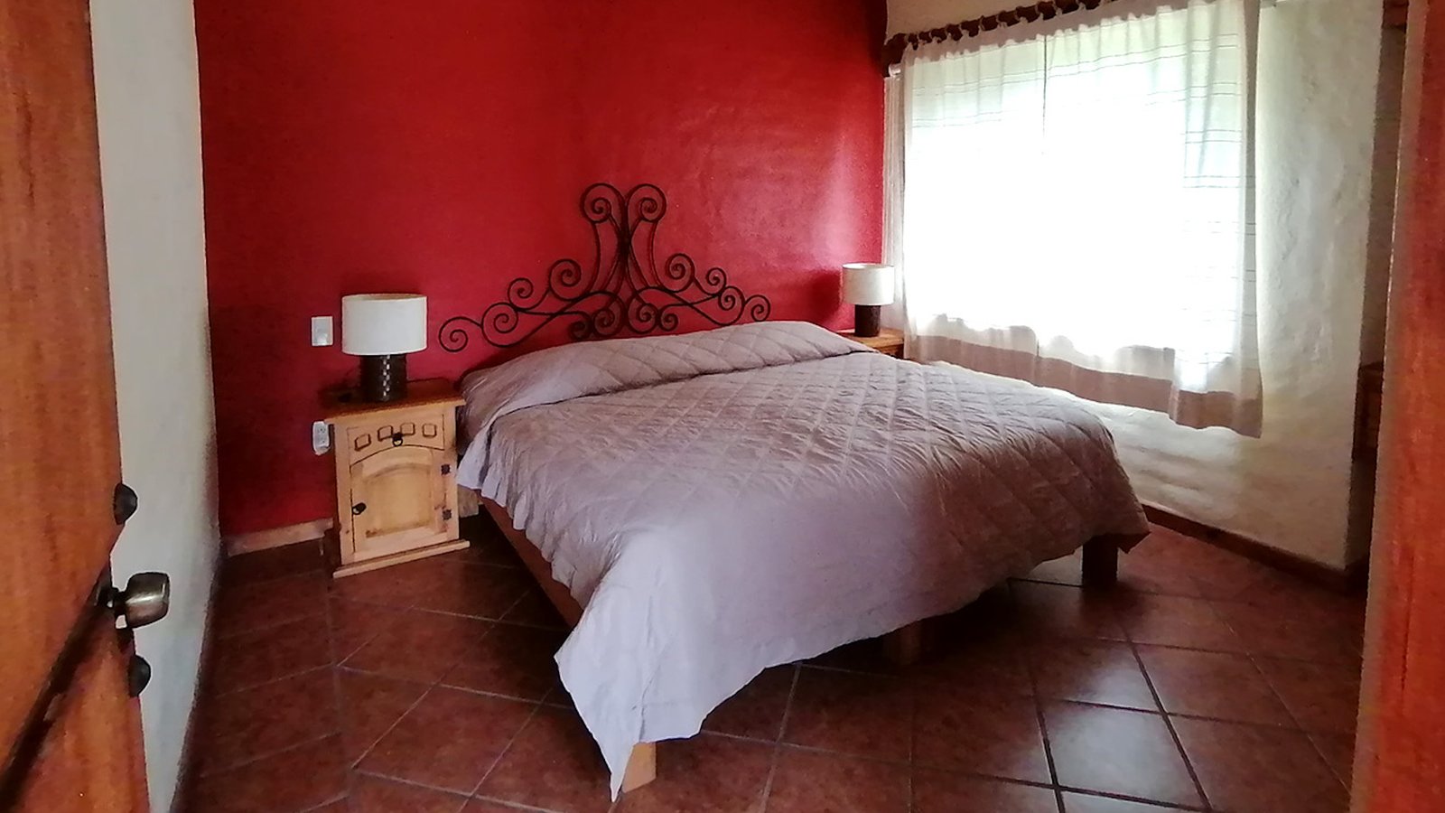 Recámara con cama King